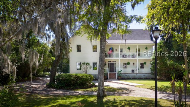 44 Minuteman Dr, Bluffton, SC 29910