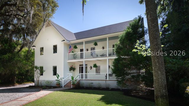 44 Minuteman Dr, Bluffton, SC 29910