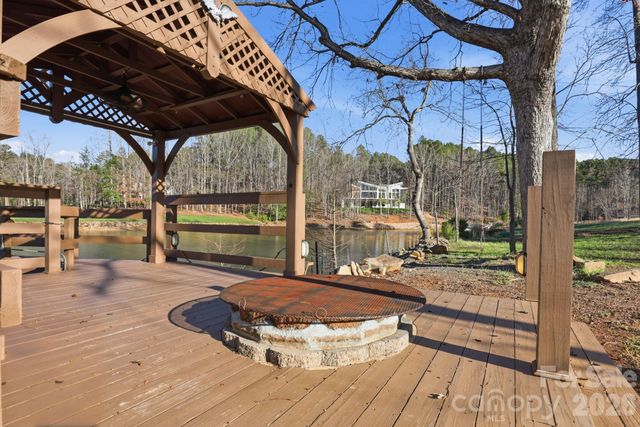 232 Apache Road, Troutman, NC 28166