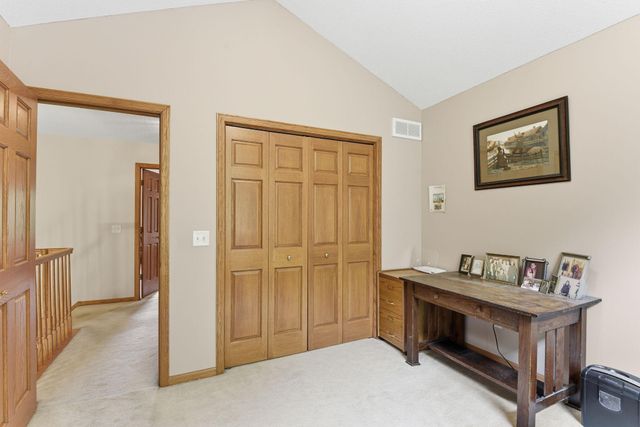 1266 Deerwood Drive, Eagan, MN 55123