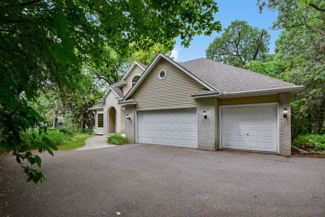 1266 Deerwood Drive, Eagan, MN 55123