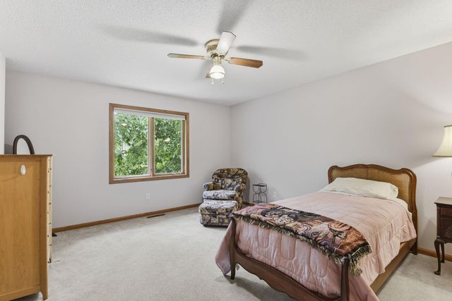 1266 Deerwood Drive, Eagan, MN 55123
