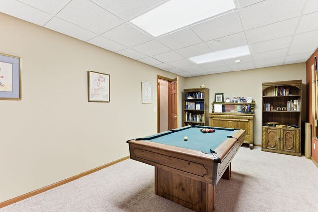 1266 Deerwood Drive, Eagan, MN 55123