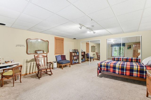 1266 Deerwood Drive, Eagan, MN 55123