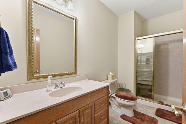 1266 Deerwood Drive, Eagan, MN 55123