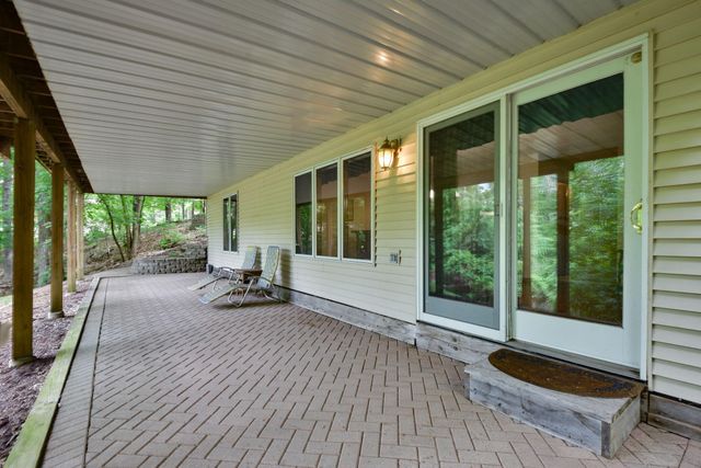 1266 Deerwood Drive, Eagan, MN 55123