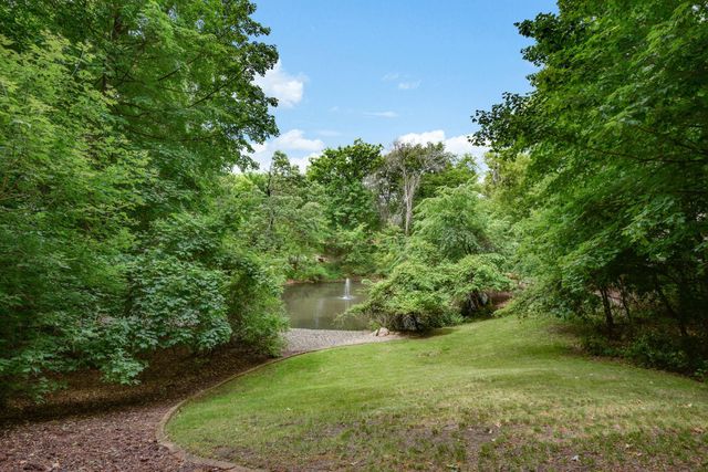 1266 Deerwood Drive, Eagan, MN 55123