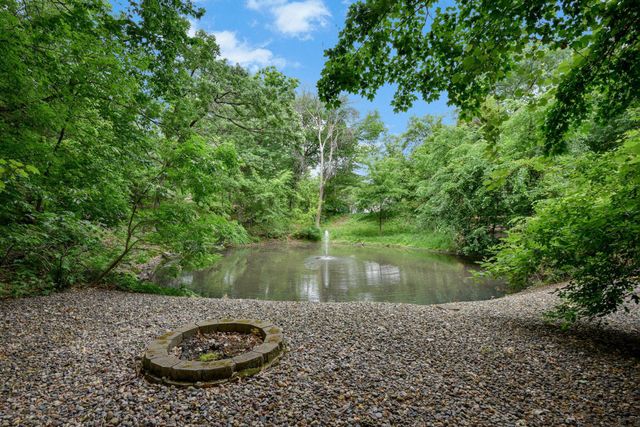 1266 Deerwood Drive, Eagan, MN 55123