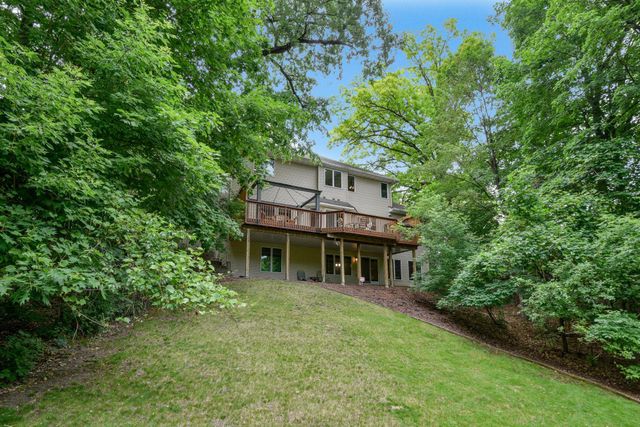 1266 Deerwood Drive, Eagan, MN 55123