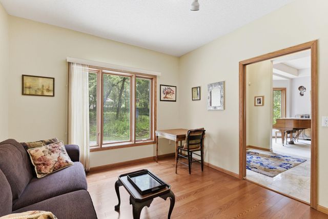 1266 Deerwood Drive, Eagan, MN 55123