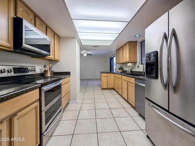 8004 W SIERRA VISTA Drive, Glendale, AZ 85303