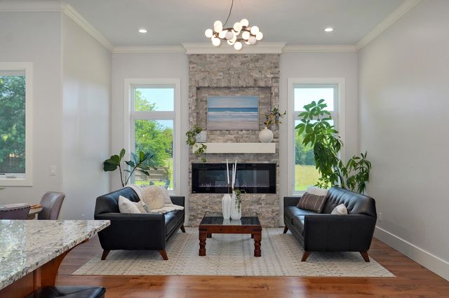 1190 North Elmhurst Road, Springfield, MO 65802