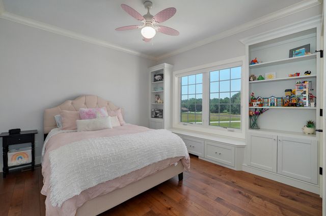 1190 North Elmhurst Road, Springfield, MO 65802