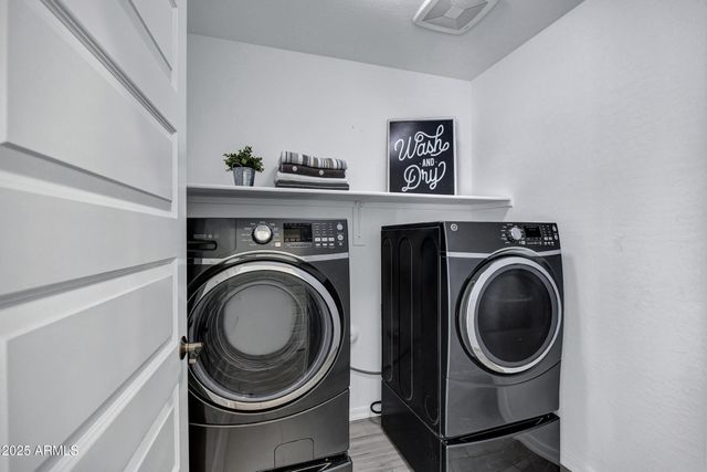 17850 N 68TH Street N 2063, Phoenix, AZ 85054