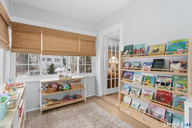 17 Sunnyside Avenue, Darien, CT 06820