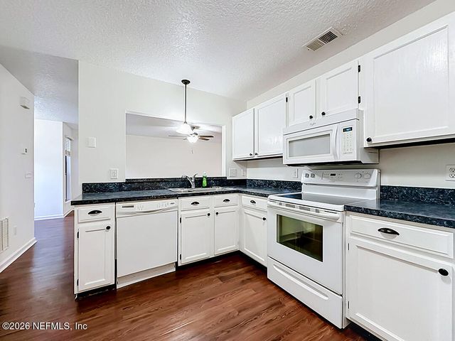 4042 STILLWOOD Drive, Jacksonville, FL 32257
