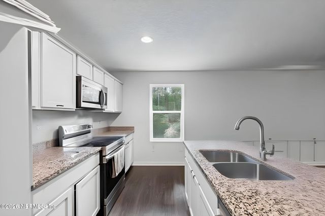 6219 MONCRIEF Road W, Jacksonville, FL 32219