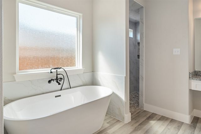 723 Cobblestone Circle, Mabank, TX 75147