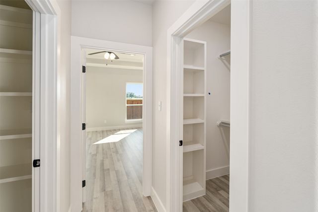 723 Cobblestone Circle, Mabank, TX 75147