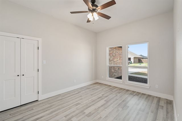 723 Cobblestone Circle, Mabank, TX 75147