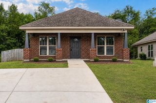 119 CREEK RUN WAY, Calera, AL 35040
