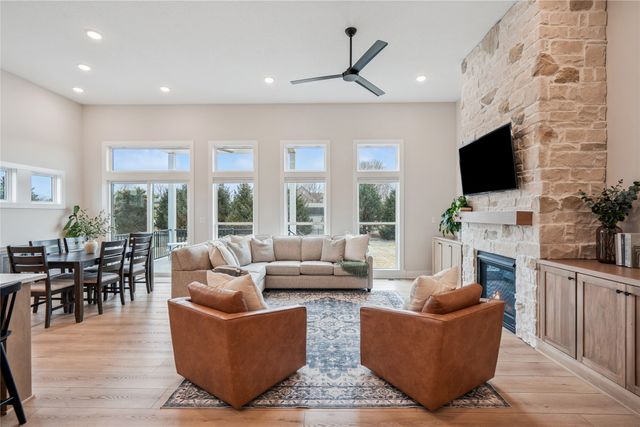 2005 NE 19th Street, Ankeny, IA 50021