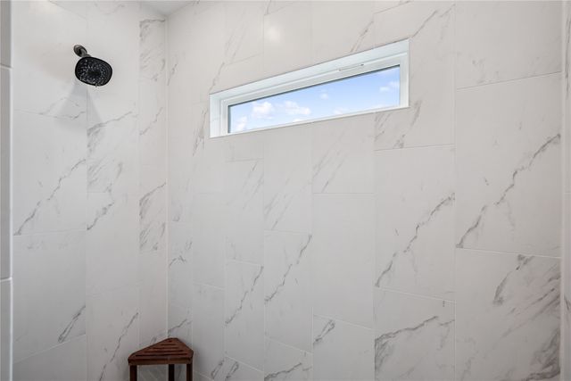 2005 NE 19th Street, Ankeny, IA 50021