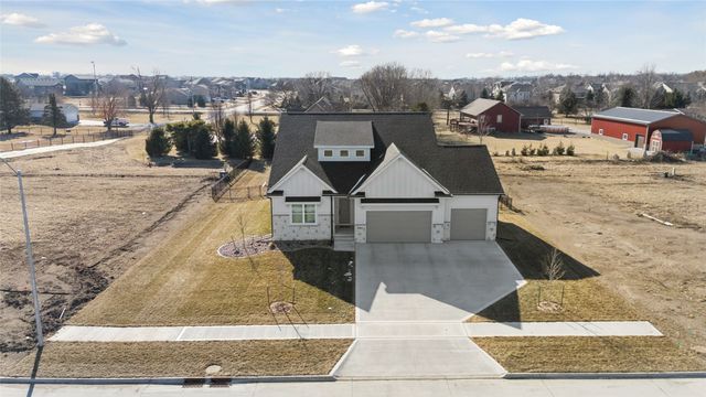 2005 NE 19th Street, Ankeny, IA 50021