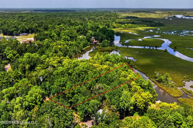 Enarc Drive, Gautier, MS 39553