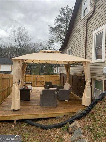 335 Fairburn Road NW, Atlanta, GA 30331