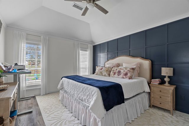 3097 SHADOW GREEN LN, Lakeland, TN 38002