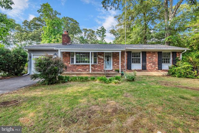 1554 LONG POINT RD, Pasadena, MD 21122