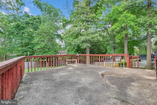 1554 LONG POINT RD, Pasadena, MD 21122