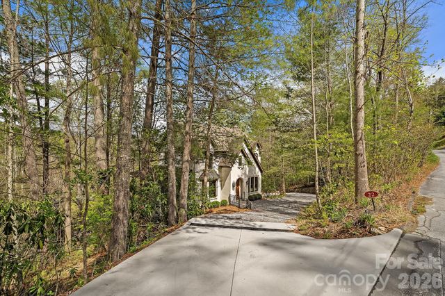 22 Lone Coyote Ridge, Fletcher, NC 28732