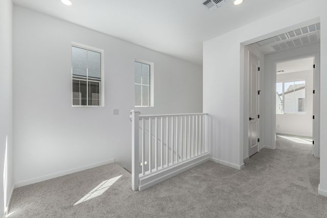 2436 W Maximo Way, Phoenix, AZ 85085