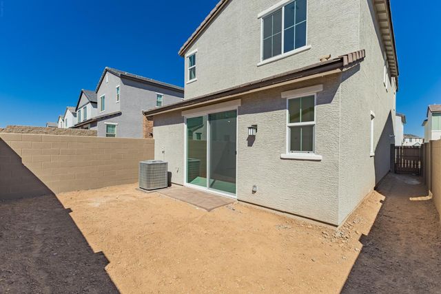 2436 W Maximo Way, Phoenix, AZ 85085