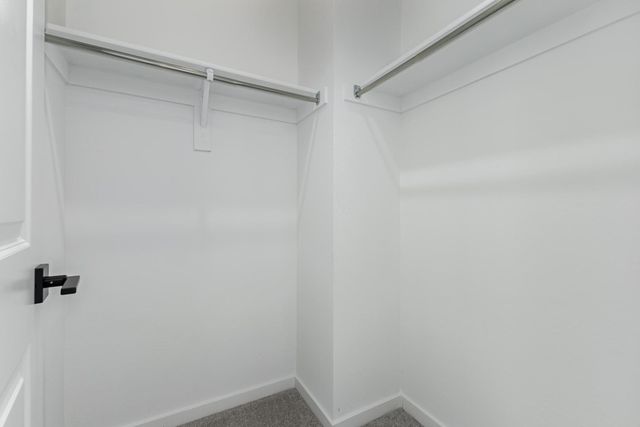 2436 W Maximo Way, Phoenix, AZ 85085