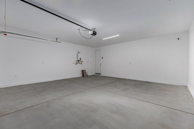 2436 W Maximo Way, Phoenix, AZ 85085