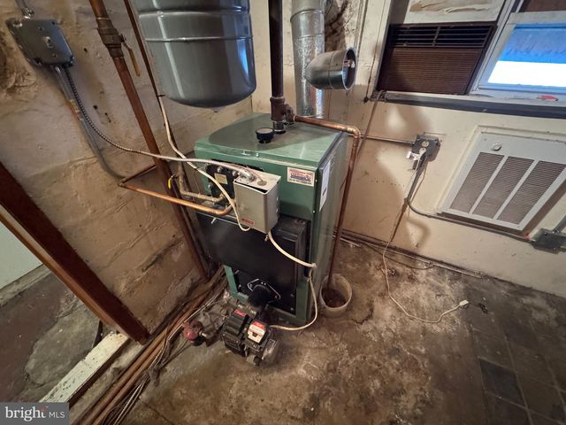 4 TRENTON, Mahanoy City, PA 17948