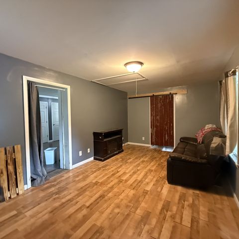 2625 Wartrace Hwy, Pleasant Shade, TN 37145