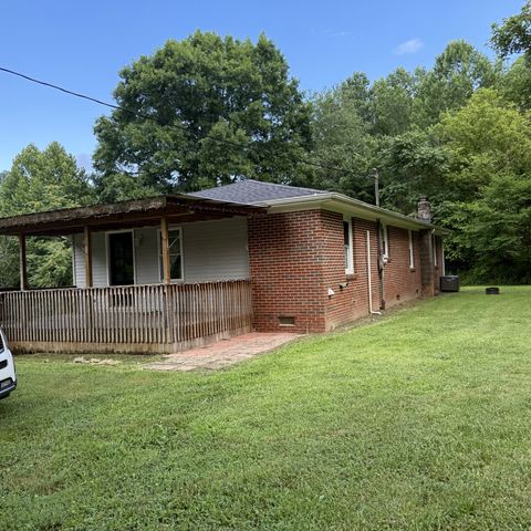 2625 Wartrace Hwy, Pleasant Shade, TN 37145