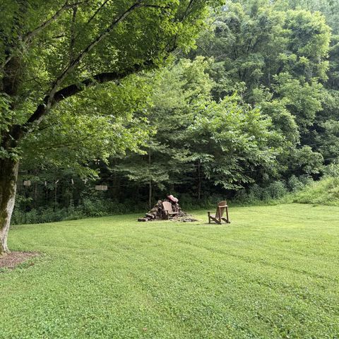 2625 Wartrace Hwy, Pleasant Shade, TN 37145