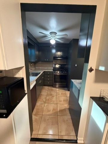 107 Grover St A, Shaler, PA 15223