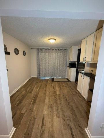 107 Grover St A, Shaler, PA 15223