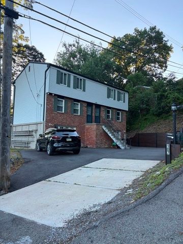 107 Grover St A, Shaler, PA 15223