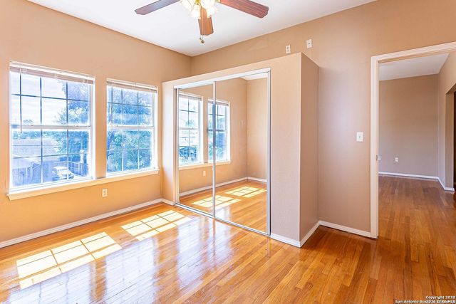 611 W Ridgewood Ct Apt 2, San Antonio, TX 78212