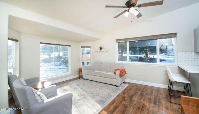 17783 W Rice AVE, Hauser, ID 83854