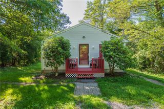 196 William Henry Road, Scituate, RI 02857