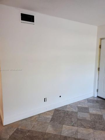 3015 NW 118th Dr 124E, Coral Springs, FL 33065