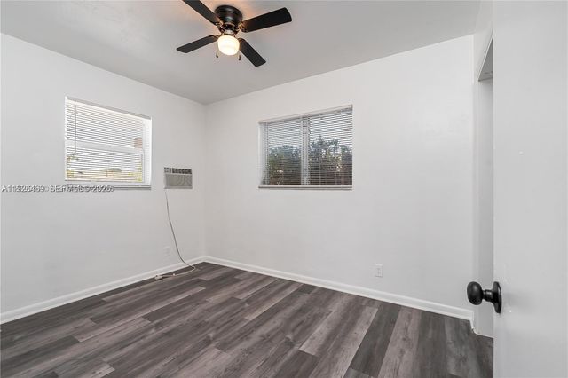 51 27th Ct N, Boynton Beach, FL 33435